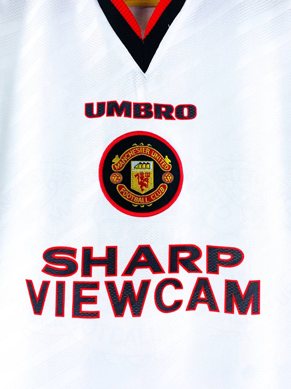 MANCHESTER UNITED 1996/1997 AWAY SHIRT #7 CANTONA [M]