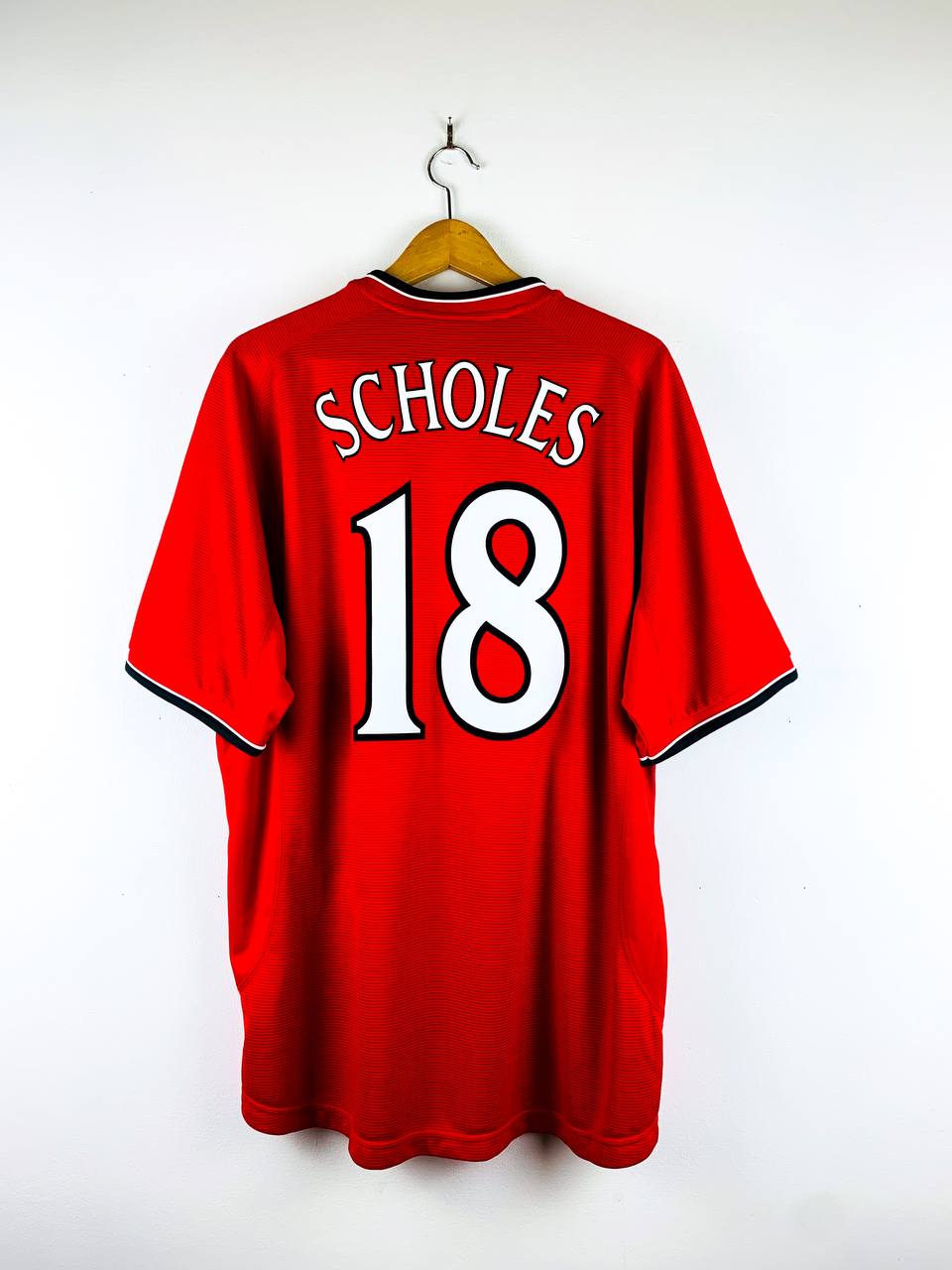 MANCHESTER UNITED 2000/2002 HOME SHIRT #18 SCHOLES