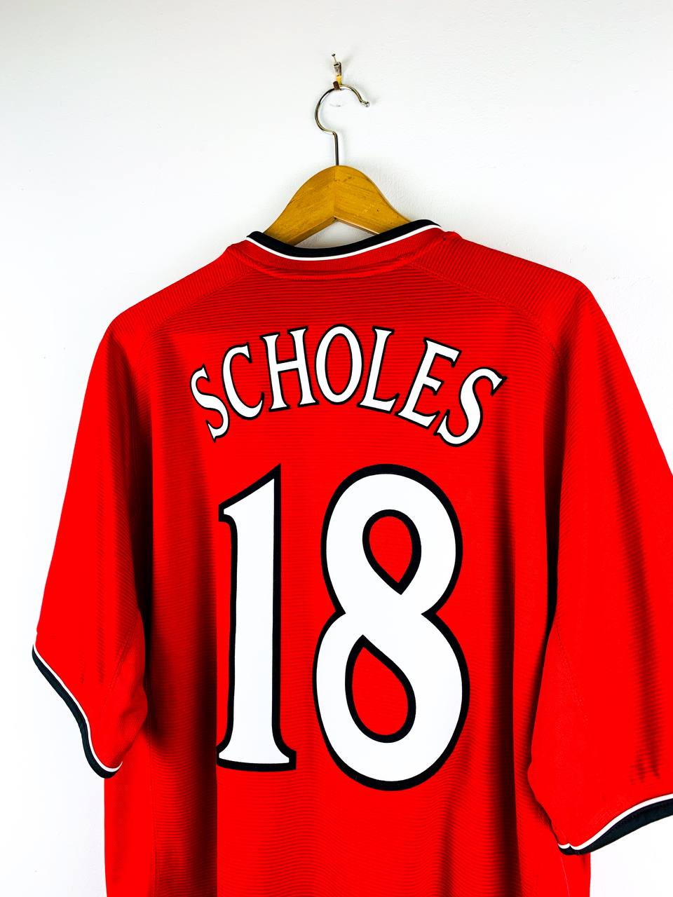 MANCHESTER UNITED 2000/2002 HOME SHIRT #18 SCHOLES