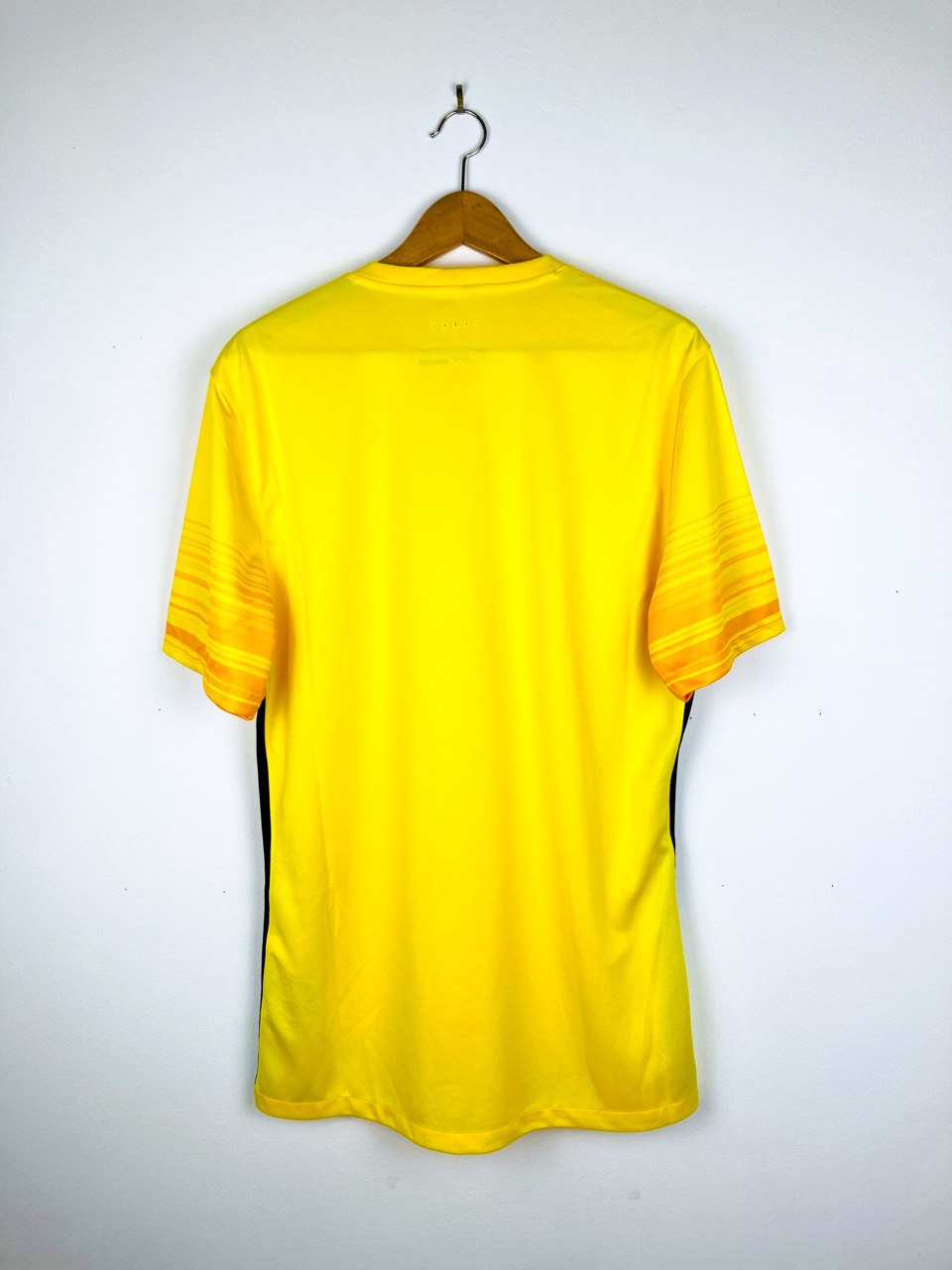 MANCHESTER CITY 2015/2016 *PLAYER ISSUE* GK SHIRT [BNWT]