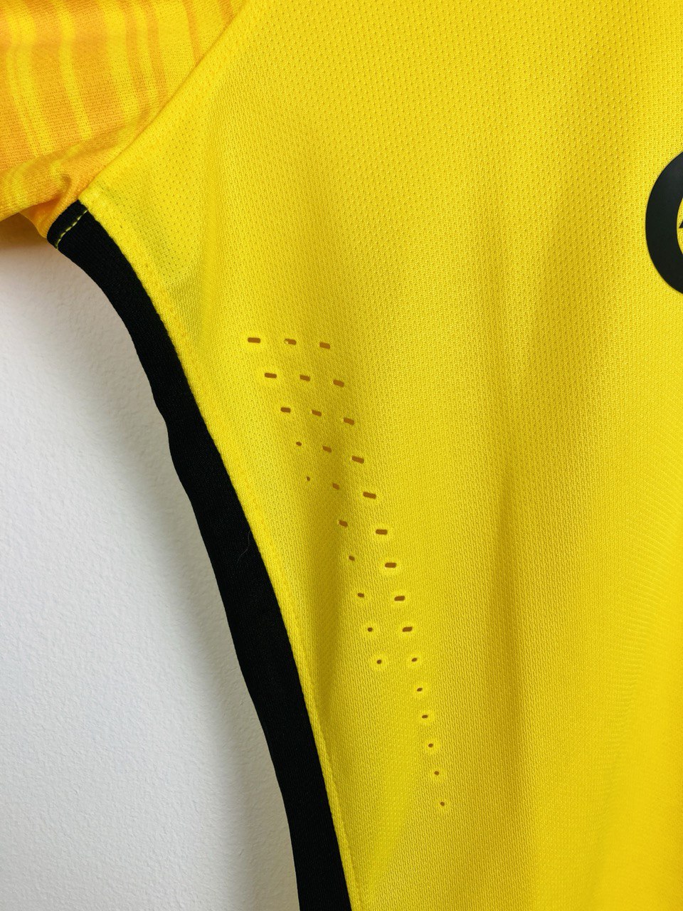 MANCHESTER CITY 2015/2016 *PLAYER ISSUE* GK SHIRT [BNWT]