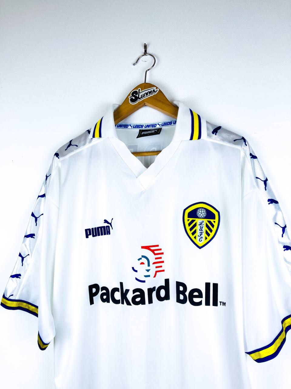 LEEDS UNITED 1998/2000 HOME SHIRT #5 RADEBE