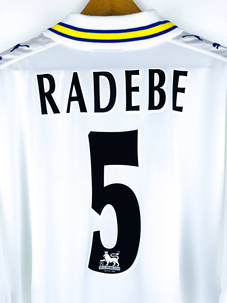 LEEDS UNITED 1998/2000 HOME SHIRT #5 RADEBE