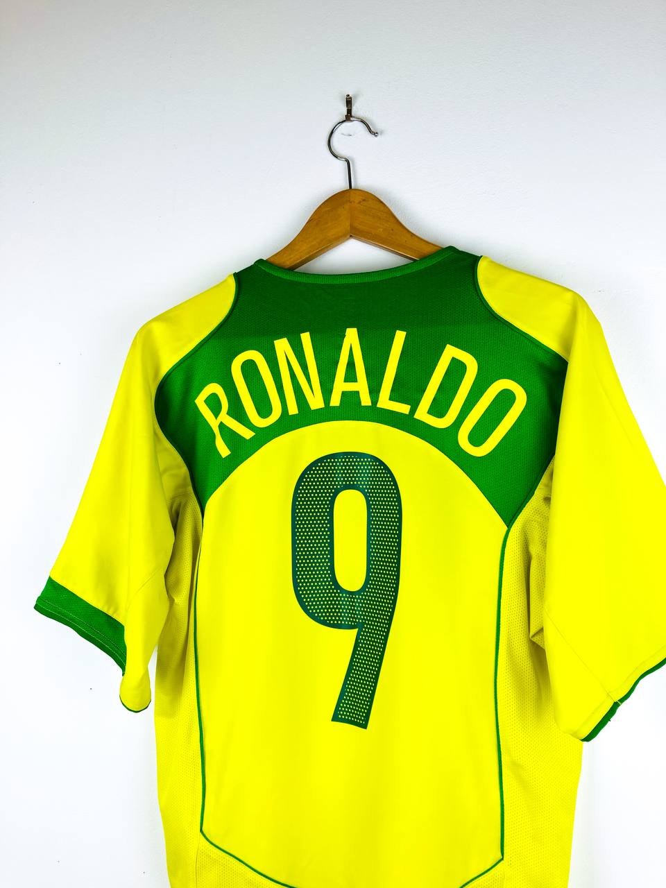 BRAZIL 2004/2006 HOME SHIRT #9 RONALDO