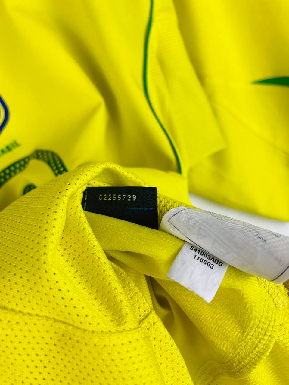 BRAZIL 2004/2006 HOME SHIRT #9 RONALDO