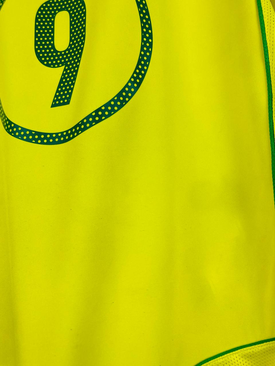 BRAZIL 2004/2006 HOME SHIRT #9 RONALDO