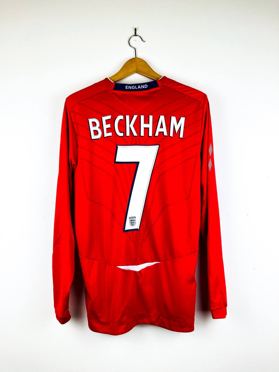 ENGLAND 2008/2010 AWAY SHIRT #7 BECKHAM [L/S]