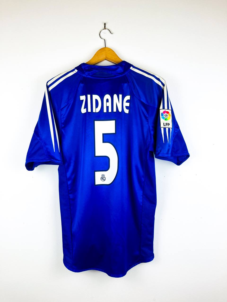 REAL MADRID 2004/2005 THIRD SHIRT #5 ZIDANE