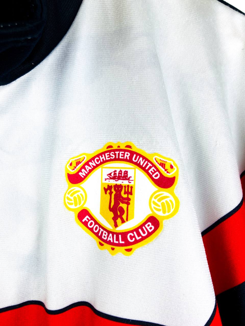 MANCHESTER UNITED 1990/1992 TRAINING JACKET