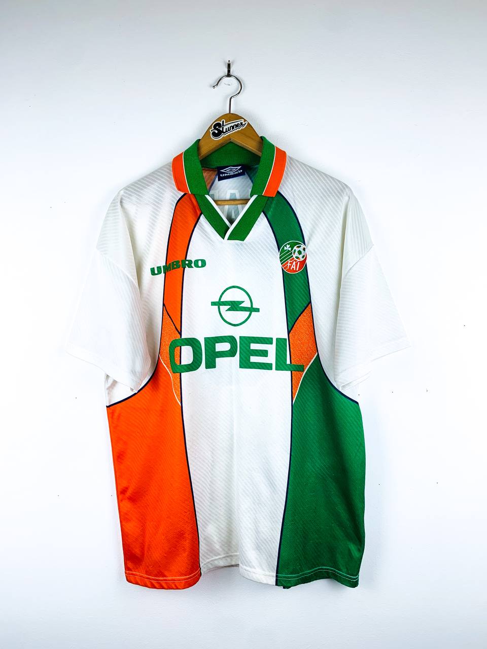 IRELAND 1994/1996 AWAY SHIRT #6 KEANE