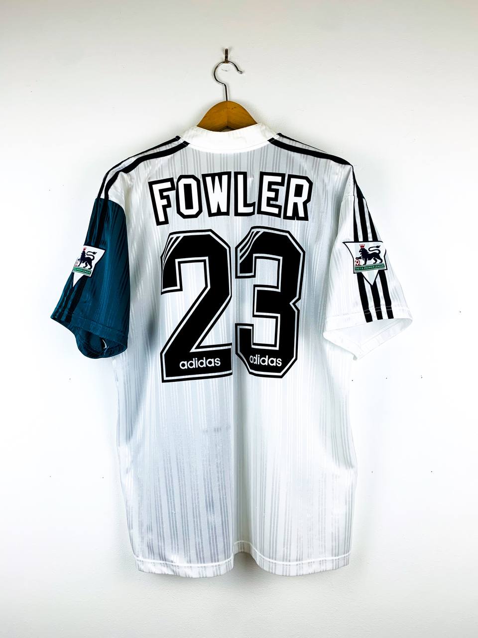 LIVERPOOL 1995/1996 AWAY SHIRT #23 FOWLER