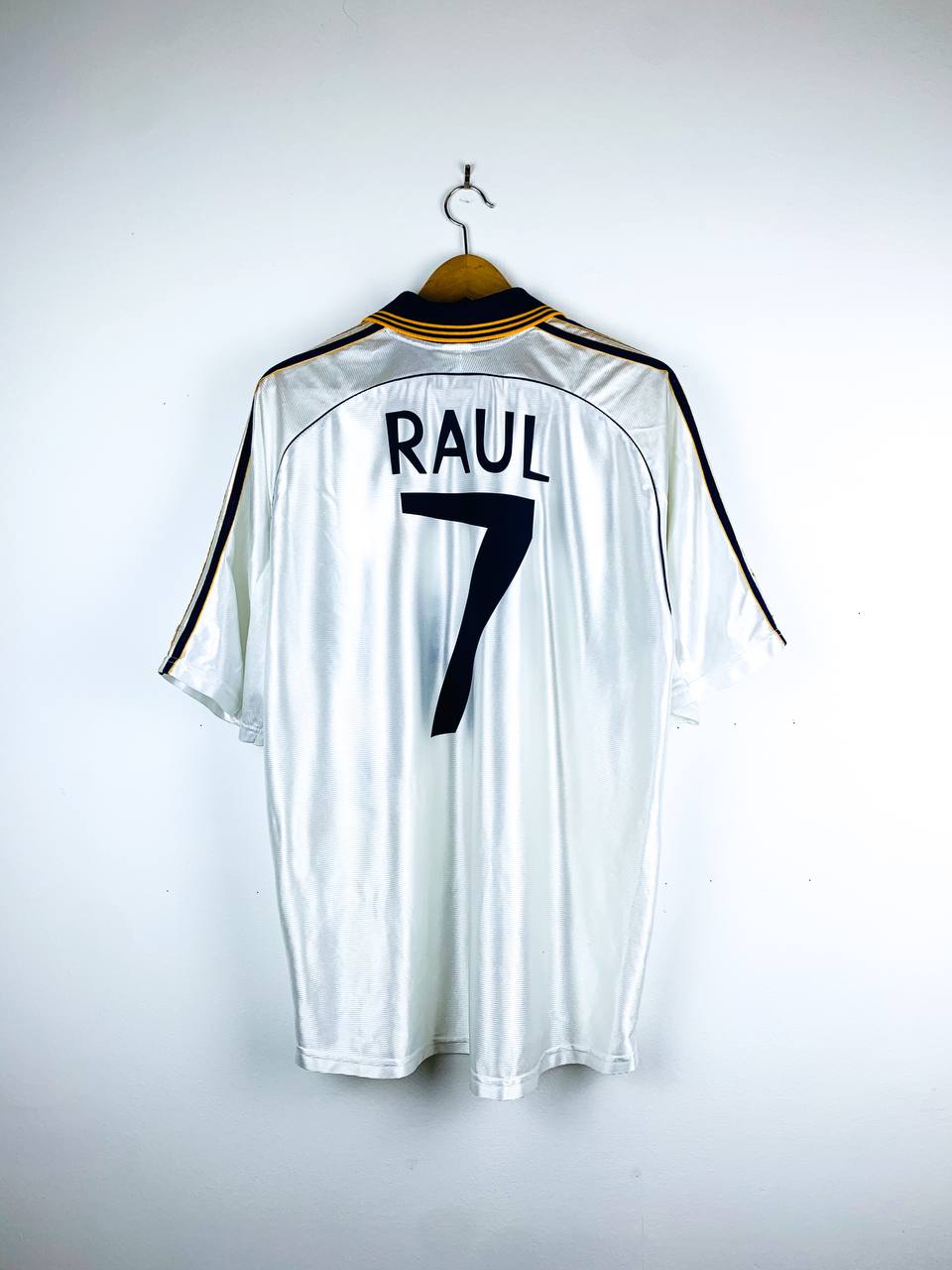 REAL MADRID 1998/2000 HOME SHIRT #7 RAUL