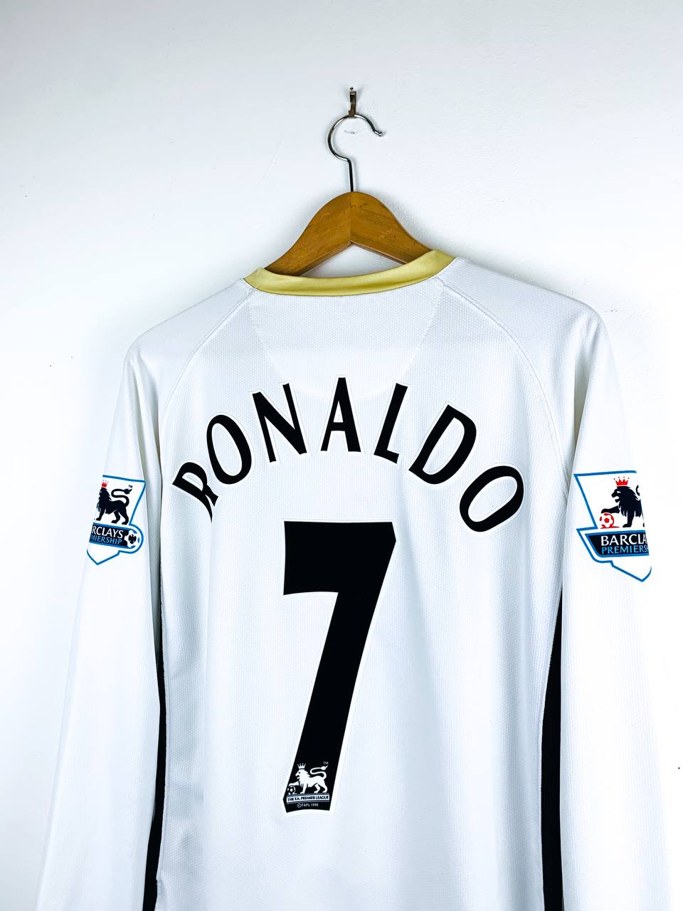 MANCHESTER UNITED 2006/2008 AWAY SHIRT #7 RONALDO [L/S]