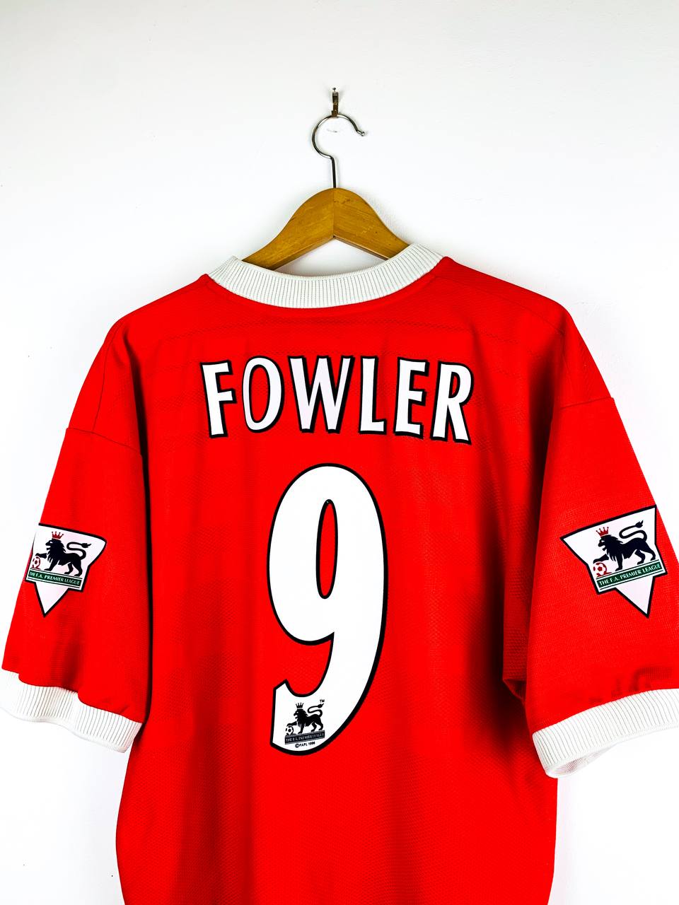 LIVERPOOL 1998/1999 HOME SHIRT #9 FOWLER