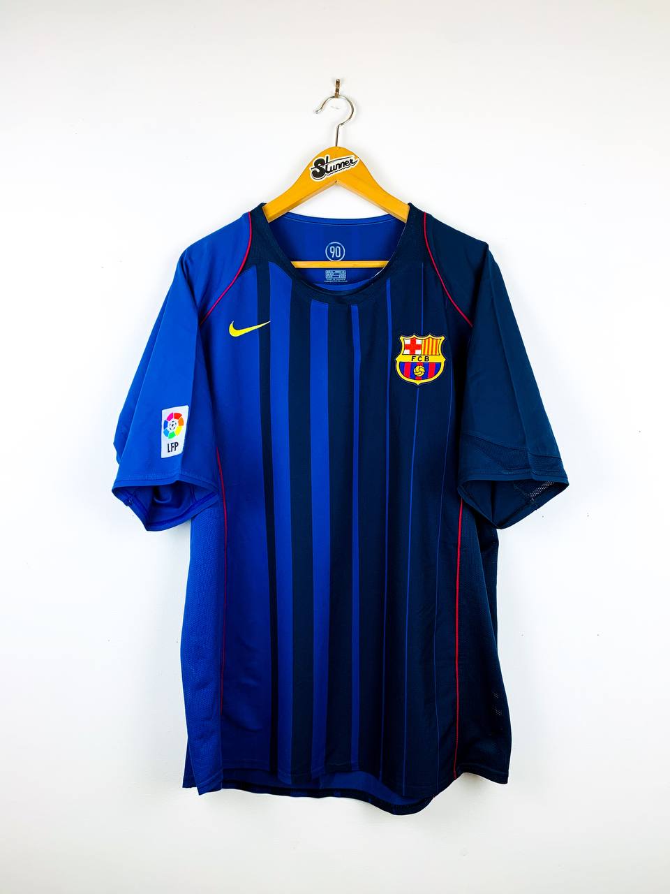 BARCELONA 2004/2005 AWAY SHIRT #10 RONALDINHO