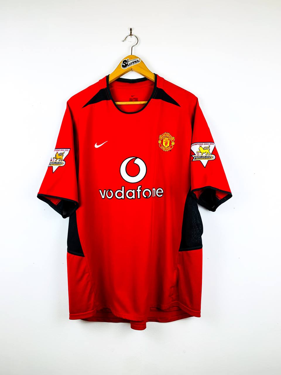 MANCHESTER UNITED 2002/2004 HOME SHIRT #7 RONALDO