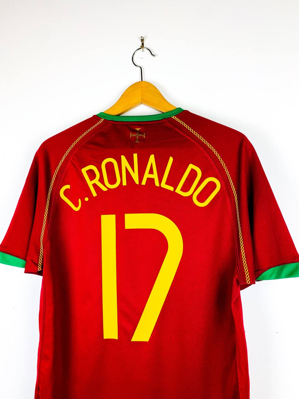 PORTUGAL 2006/2008 HOME SHIRT #17 C.RONALDO
