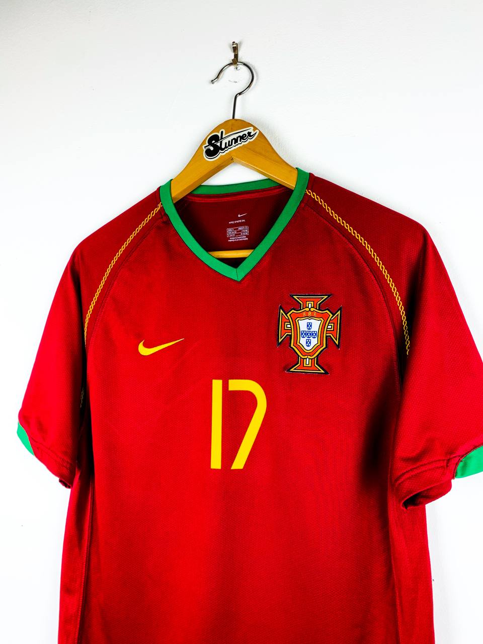 PORTUGAL 2006/2008 HOME SHIRT #17 C.RONALDO