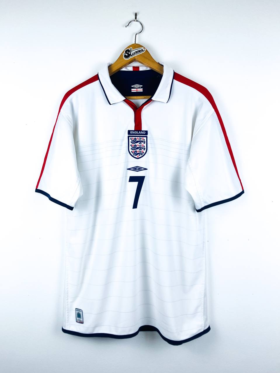 ENGLAND 2003/2005 HOME SHIRT #7 BECKHAM