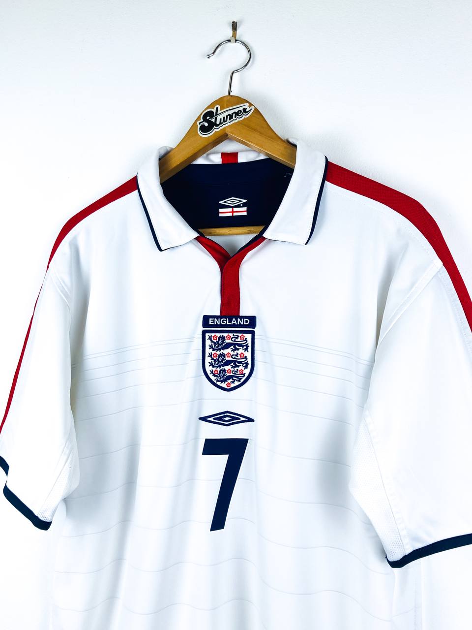 ENGLAND 2003/2005 HOME SHIRT #7 BECKHAM