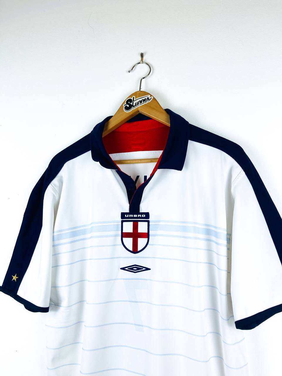 ENGLAND 2003/2005 HOME SHIRT #7 BECKHAM