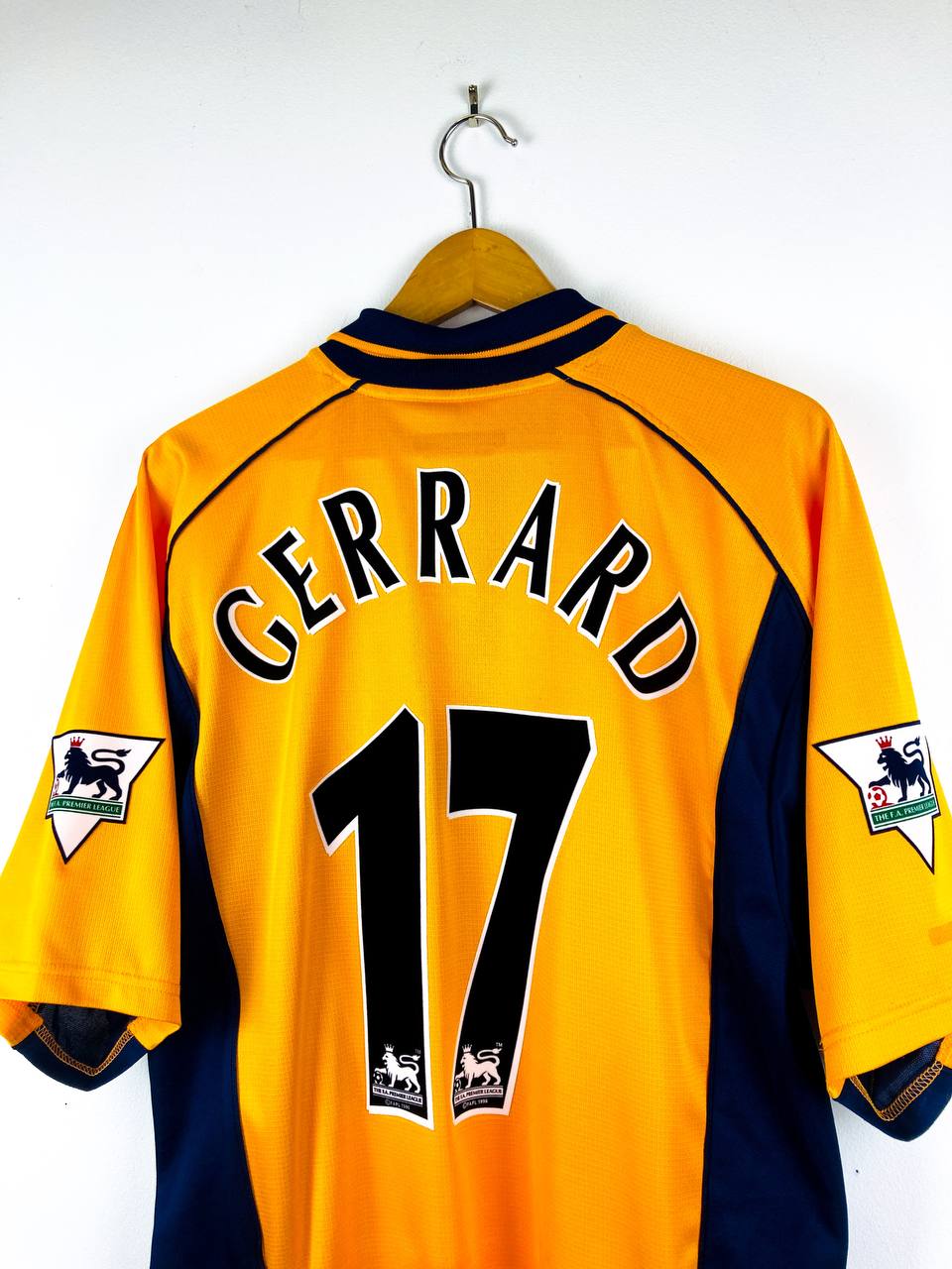 LIVERPOOL 2000/2001 AWAY SHIRT #17 GERRARD