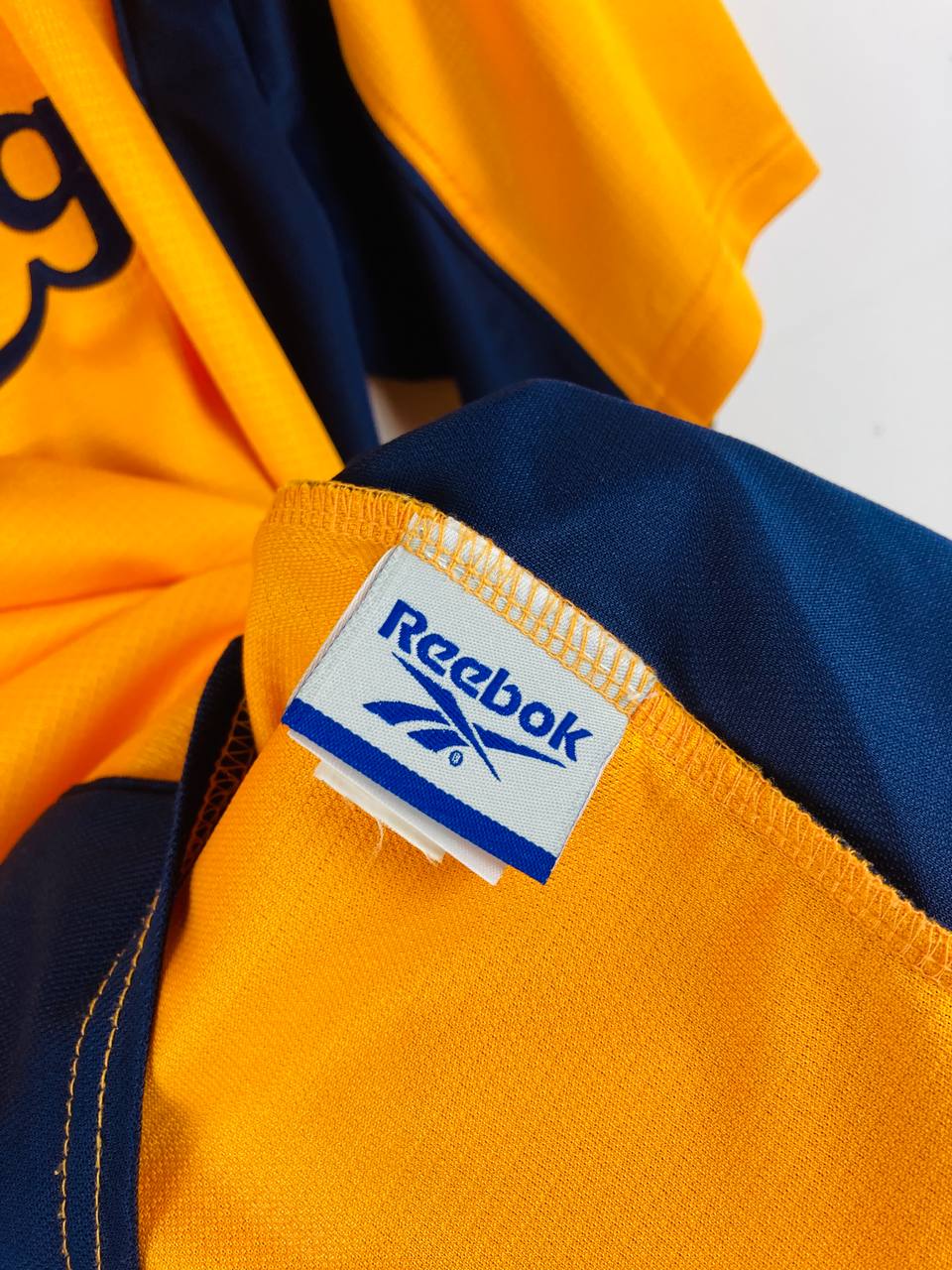 LIVERPOOL 2000/2001 AWAY SHIRT #17 GERRARD