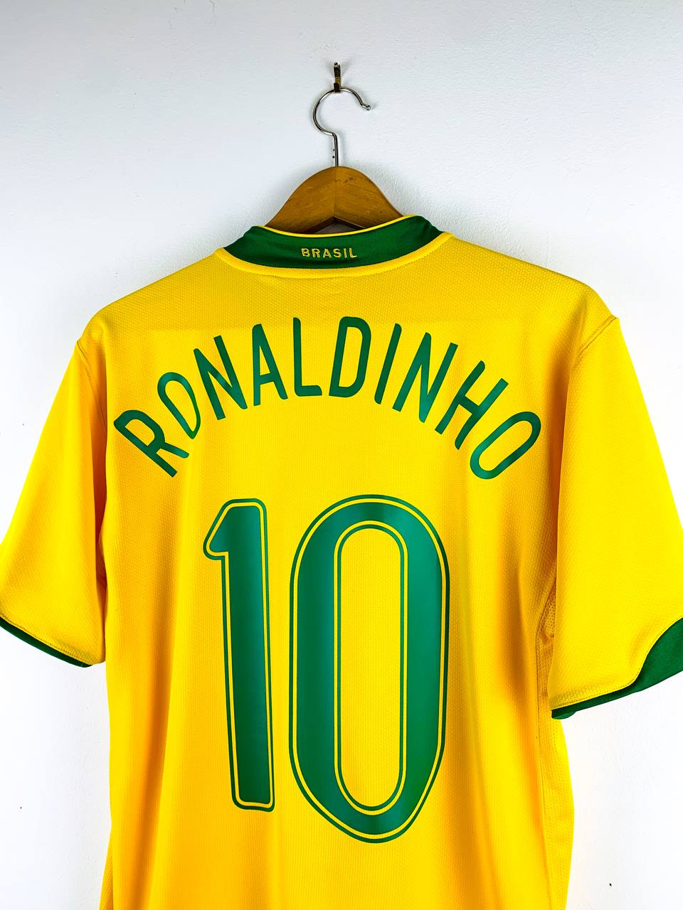 BRAZIL 2006/2008 HOME SHIRT #10 RONALDINHO