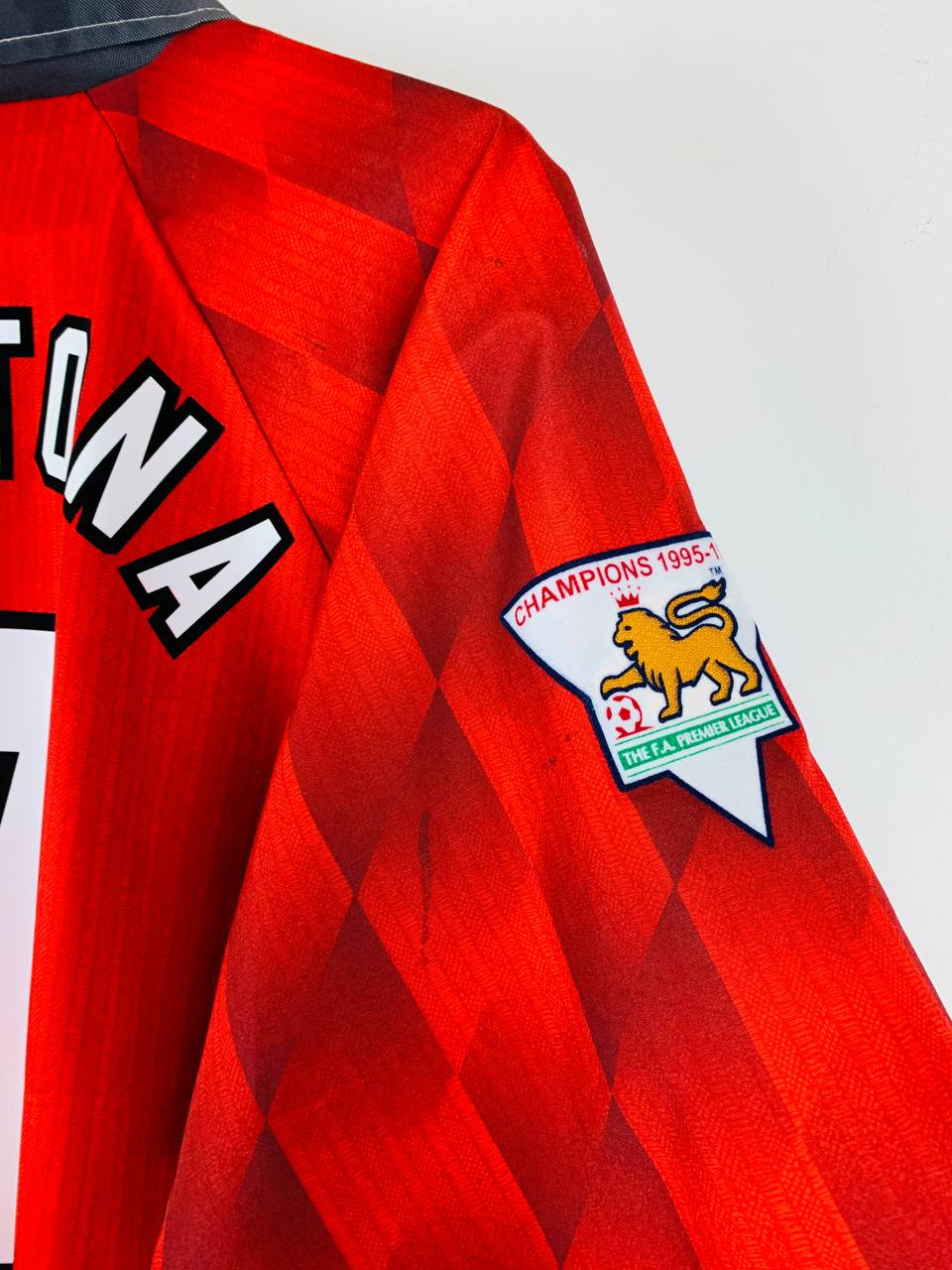 MANCHESTER UNITED 1996/1998 HOME SHIRT #7 CANTONA [XXL]