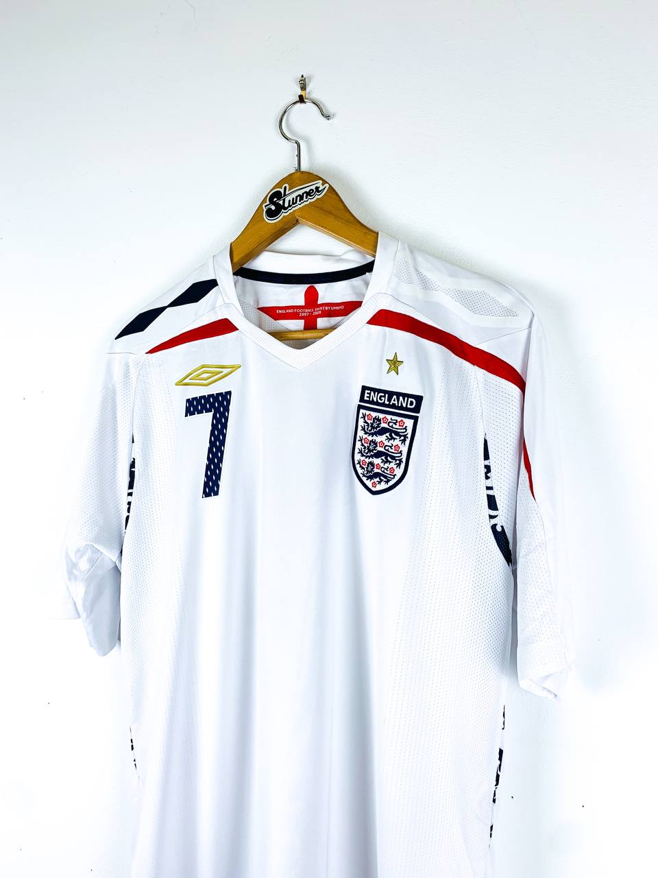 ENGLAND 2007/2009 HOME SHIRT #7 BECKHAM