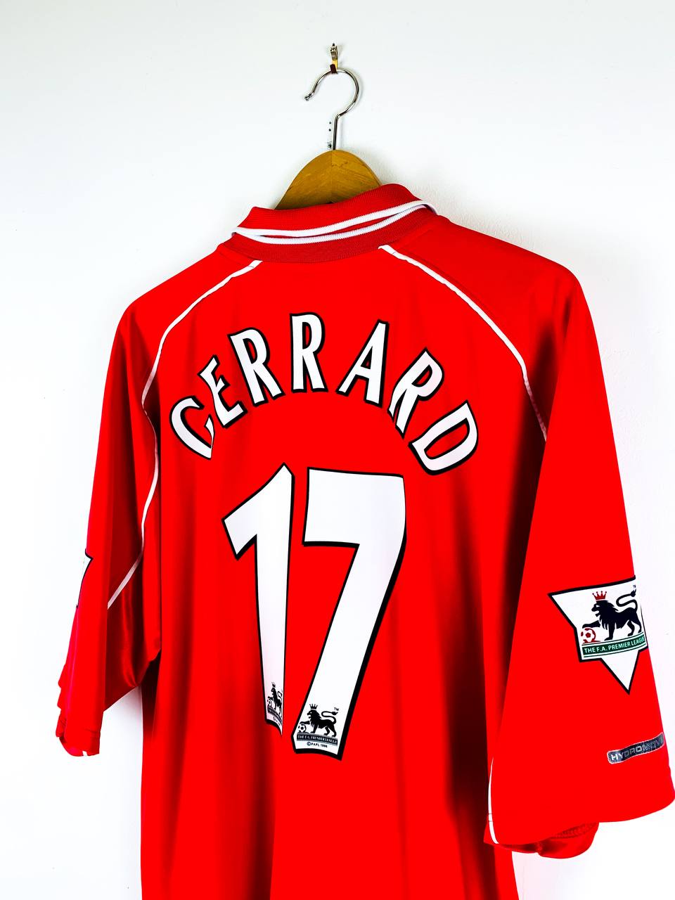 LIVERPOOL 2000/2002 HOME SHIRT #17 GERRARD