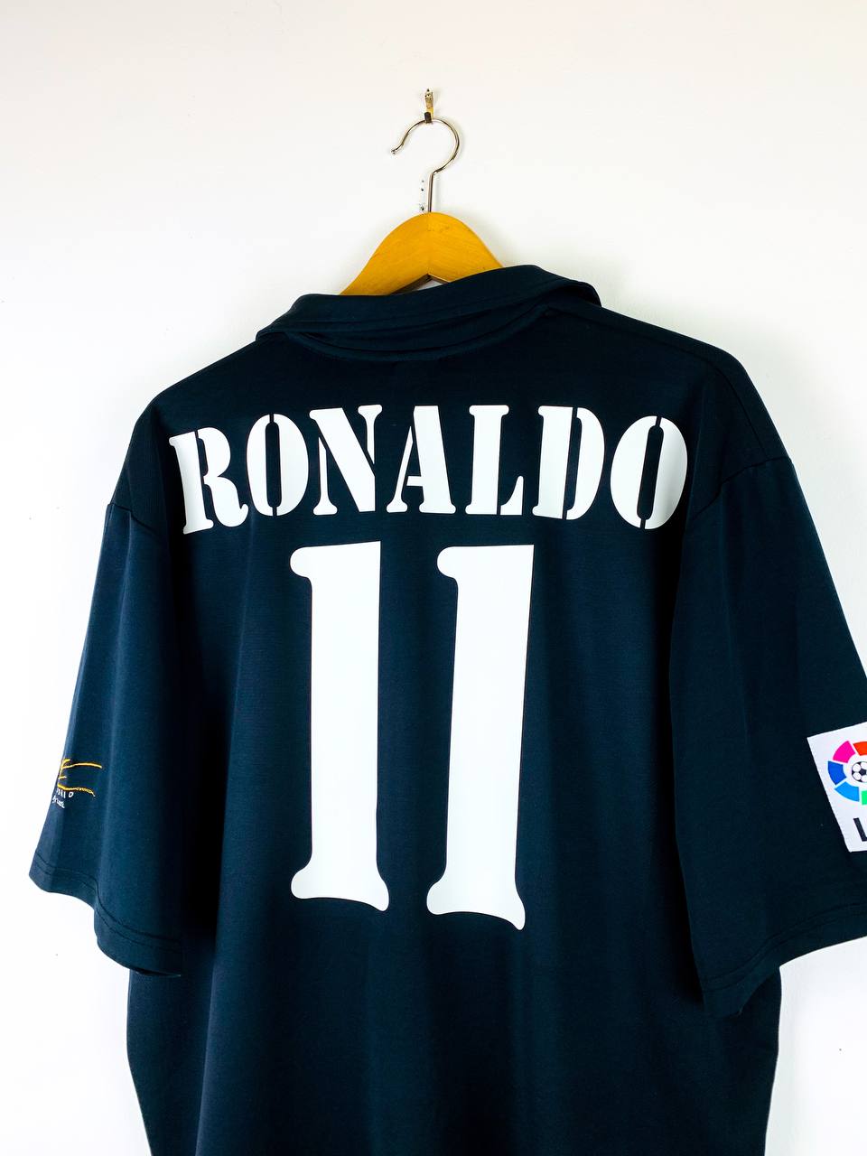 REAL MADRID 2002/2003 AWAY SHIRT #11 RONALDO