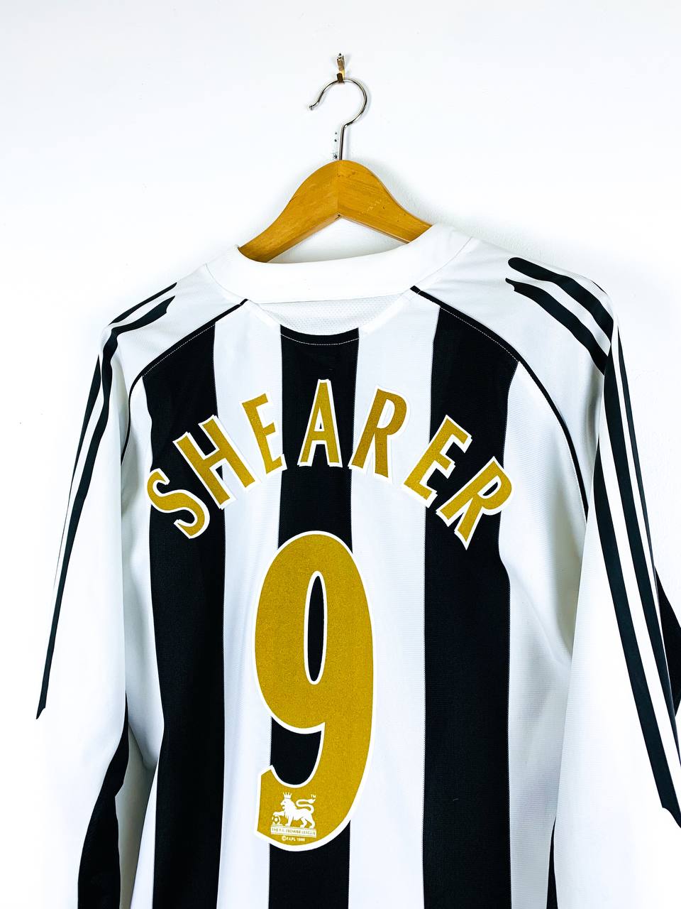 NEWCASTLE UNITED 2005/2007 HOME SHIRT #9 SHEARER [L/S]