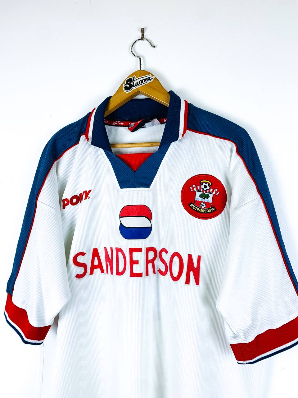 SOUTHAMPTON 1997/1998 AWAY SHIRT #10 OSTENSTAD