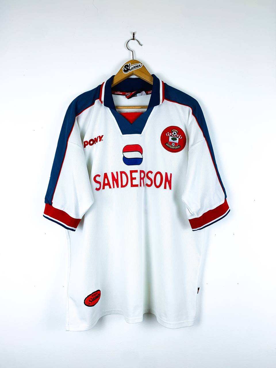 SOUTHAMPTON 1997/1998 AWAY SHIRT #10 OSTENSTAD