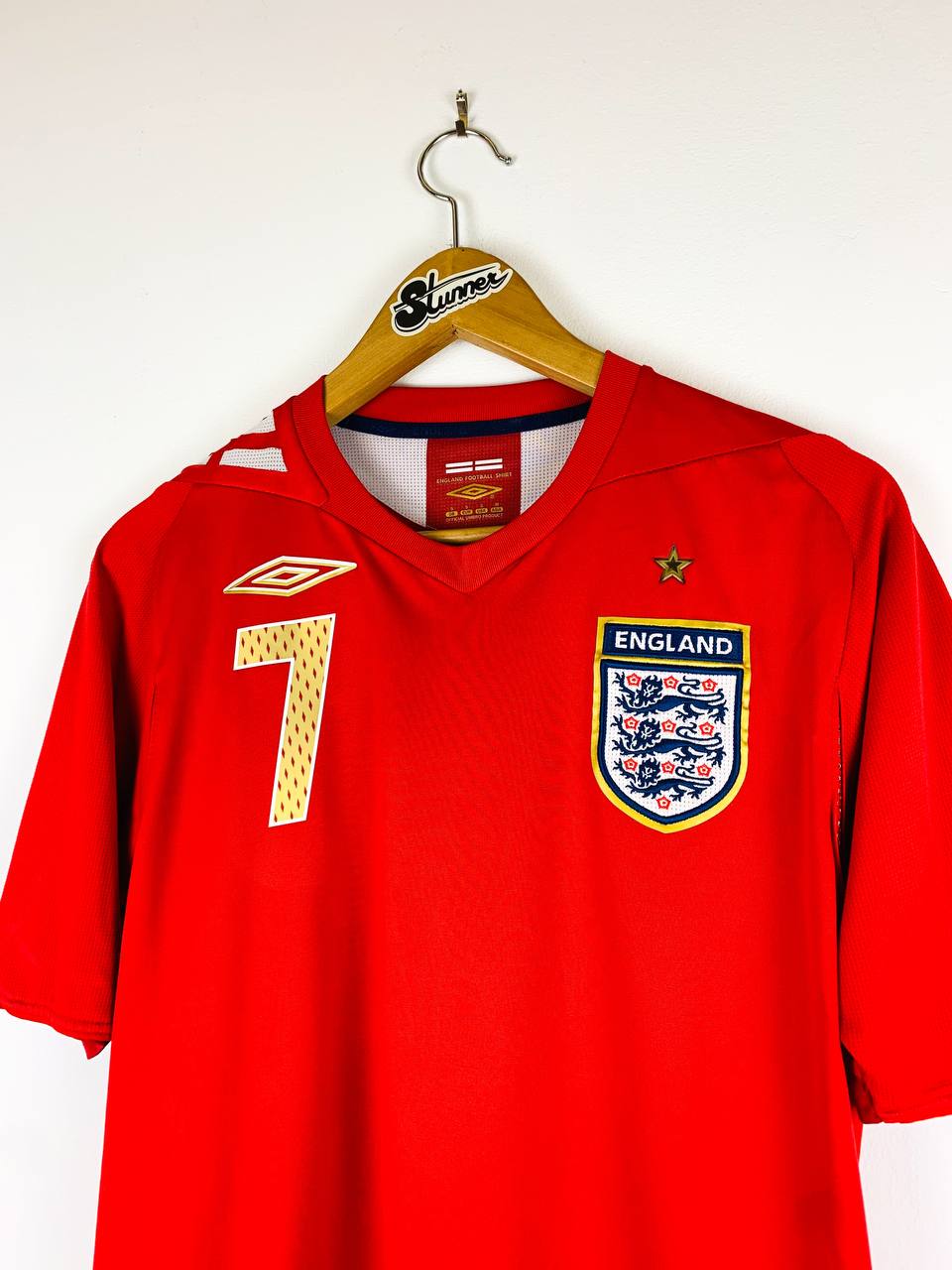 ENGLAND 2006/2008 AWAY SHIRT #7 BECKHAM