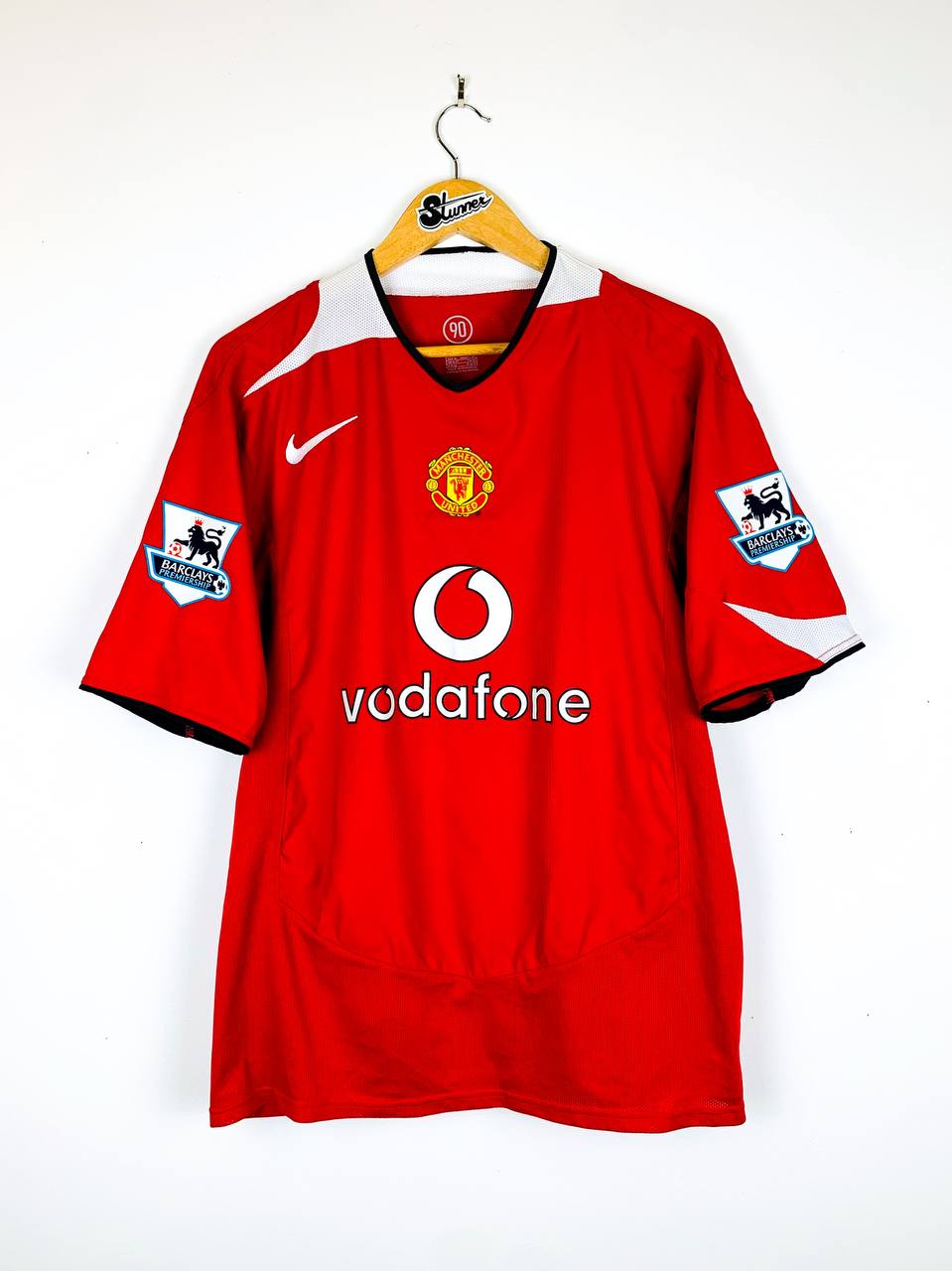 MANCHESTER UNITED 2004/2006 HOME SHIRT #8 ROONEY