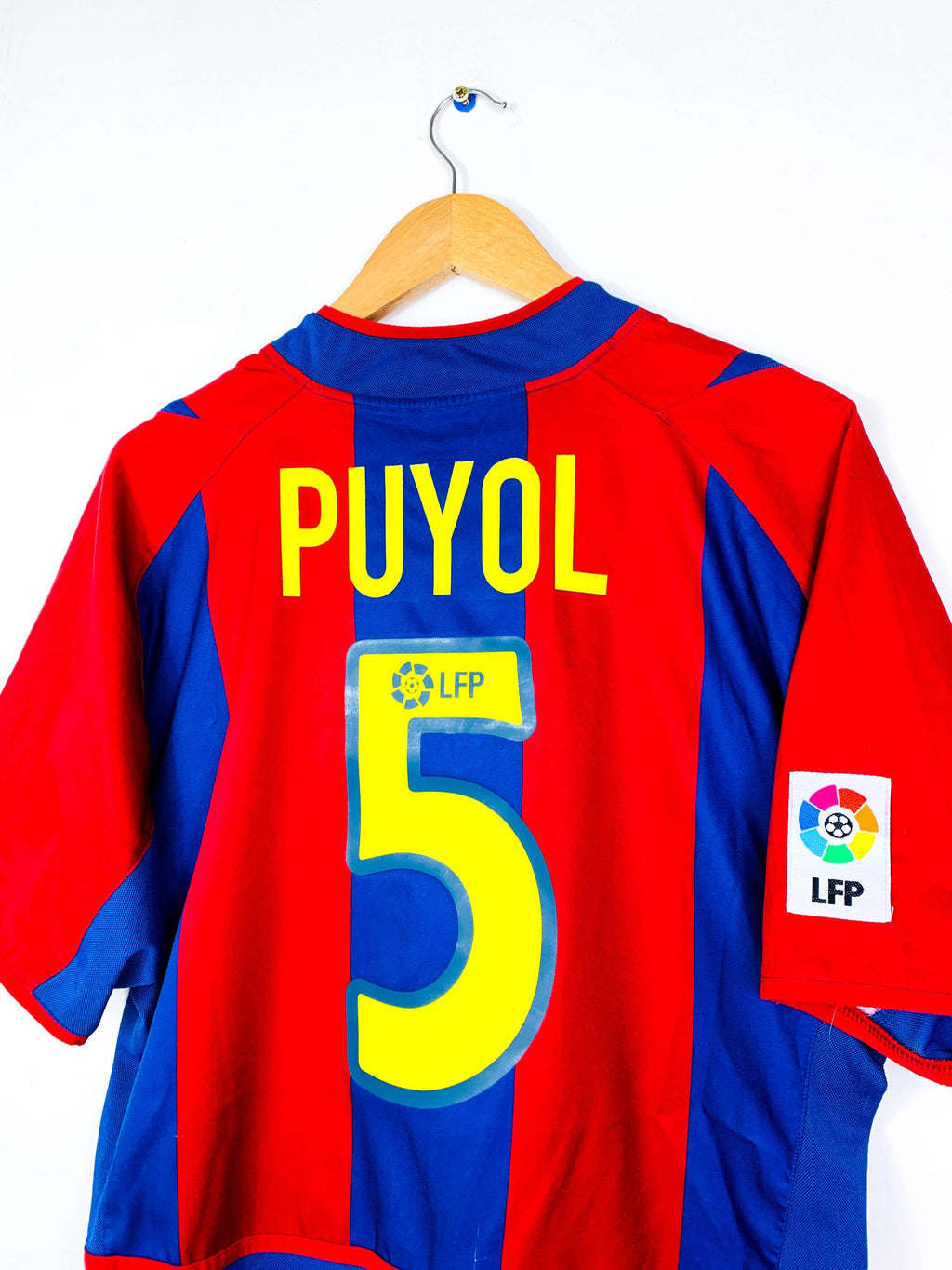 BARCELONA 2002/2003 HOME SHIRT #5 PUYOL [M]