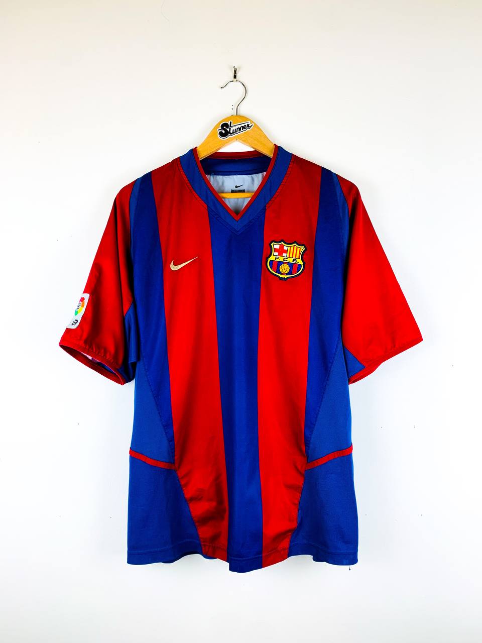 BARCELONA 2002/2003 HOME SHIRT #5 PUYOL