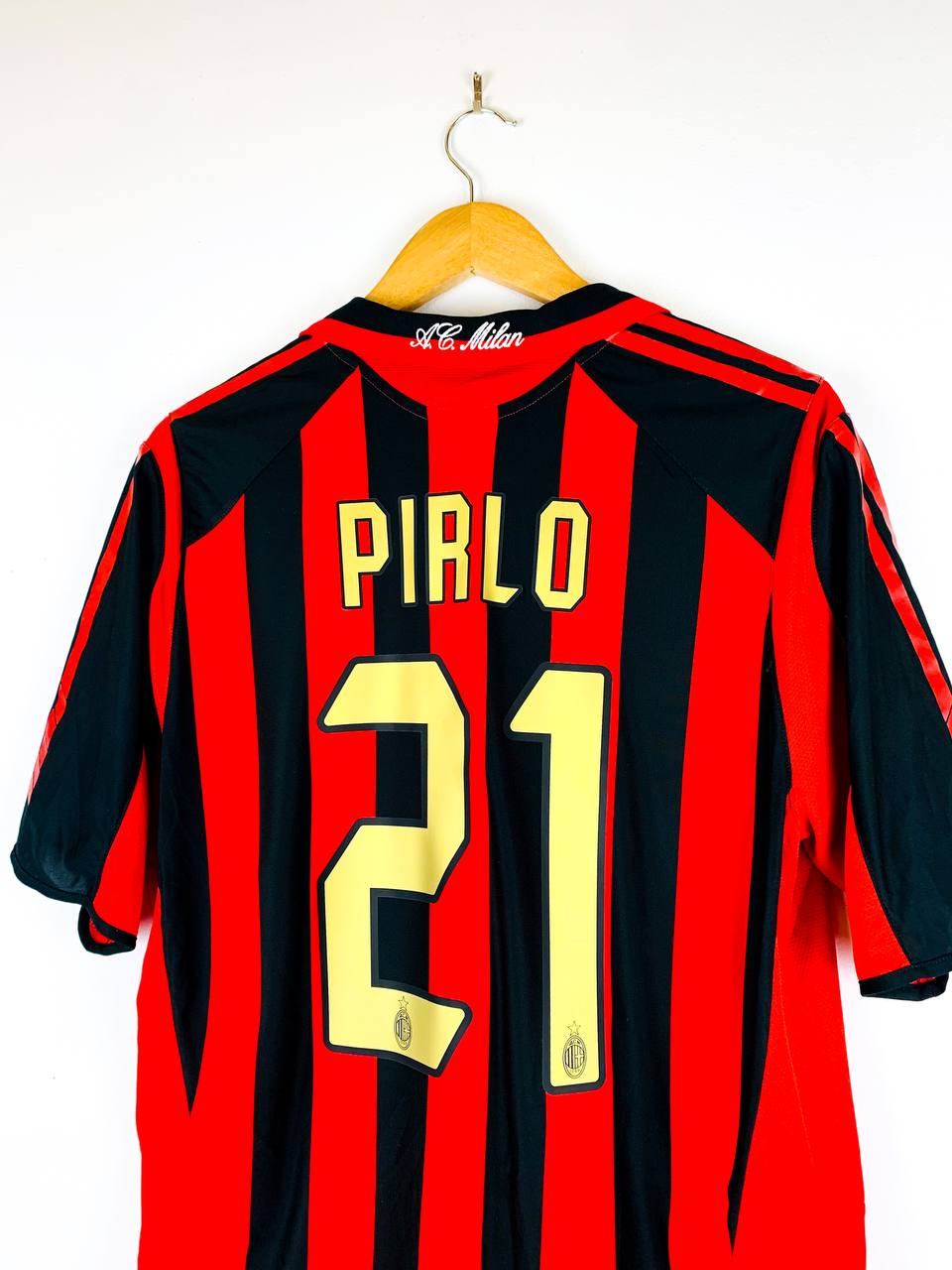AC MILAN 2005/2006 HOME SHIRT #21 PIRLO