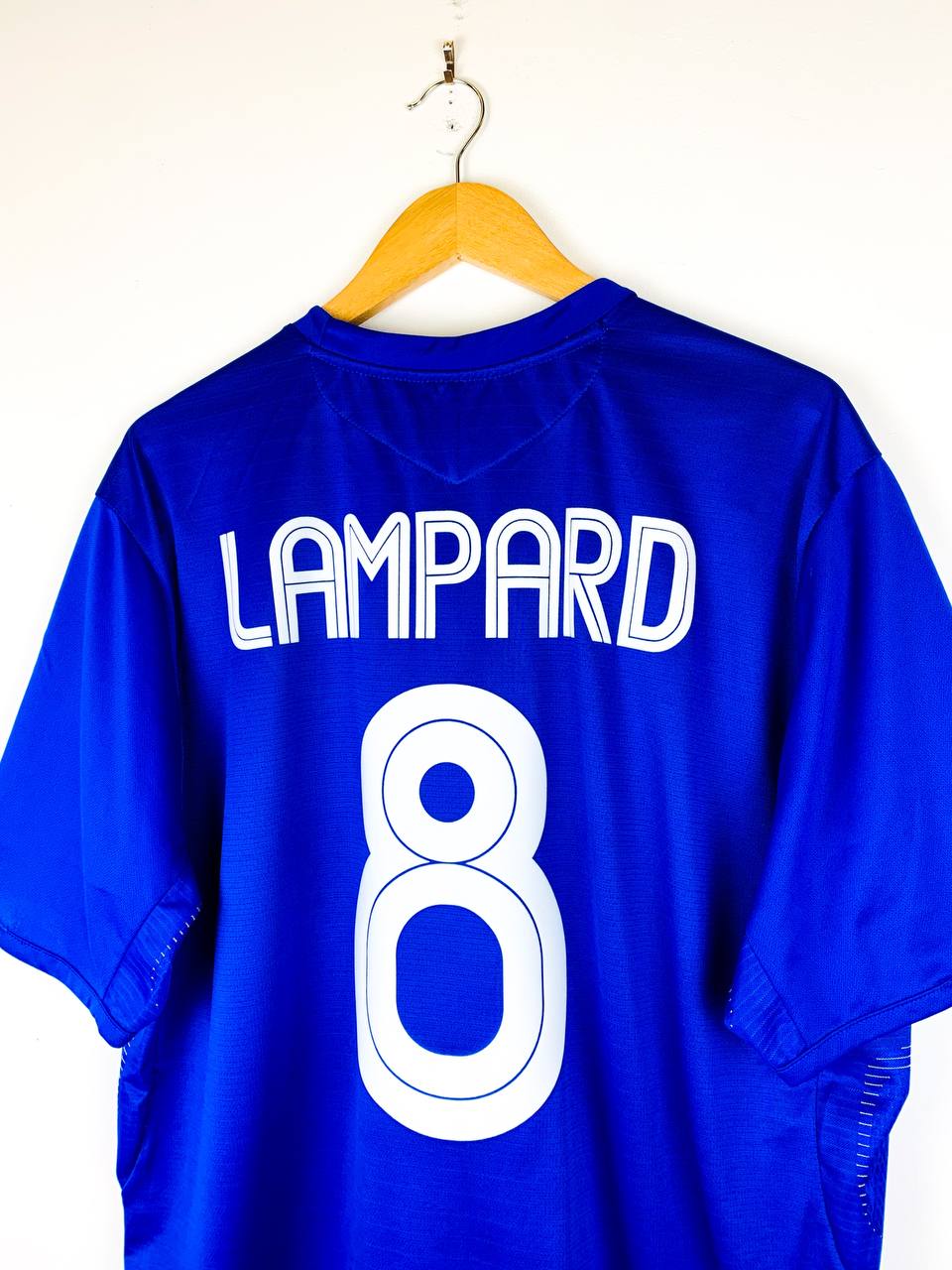CHELSEA 2005/2006 HOME SHIRT #8 LAMPARD