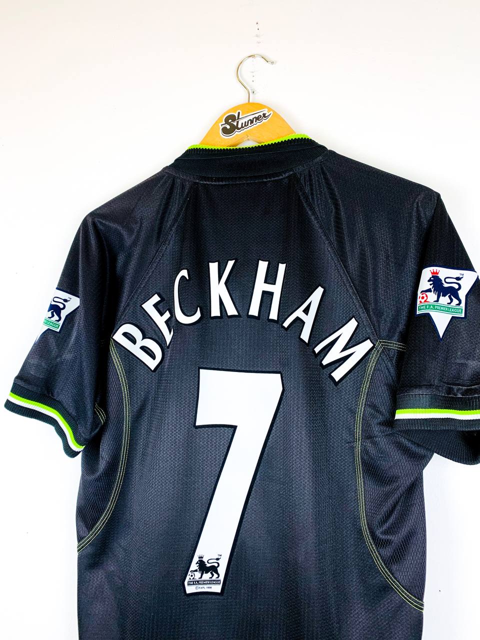 MANCHESTER UNITED 1998/1999 THIRD SHIRT #7 BECKHAM [S]