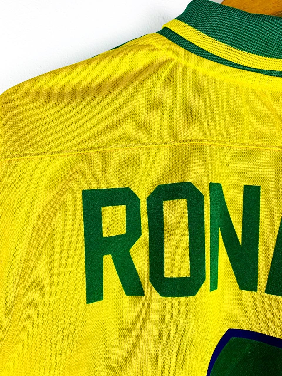 BRAZIL 1997/1998 HOME SHIRT #9 RONALDO