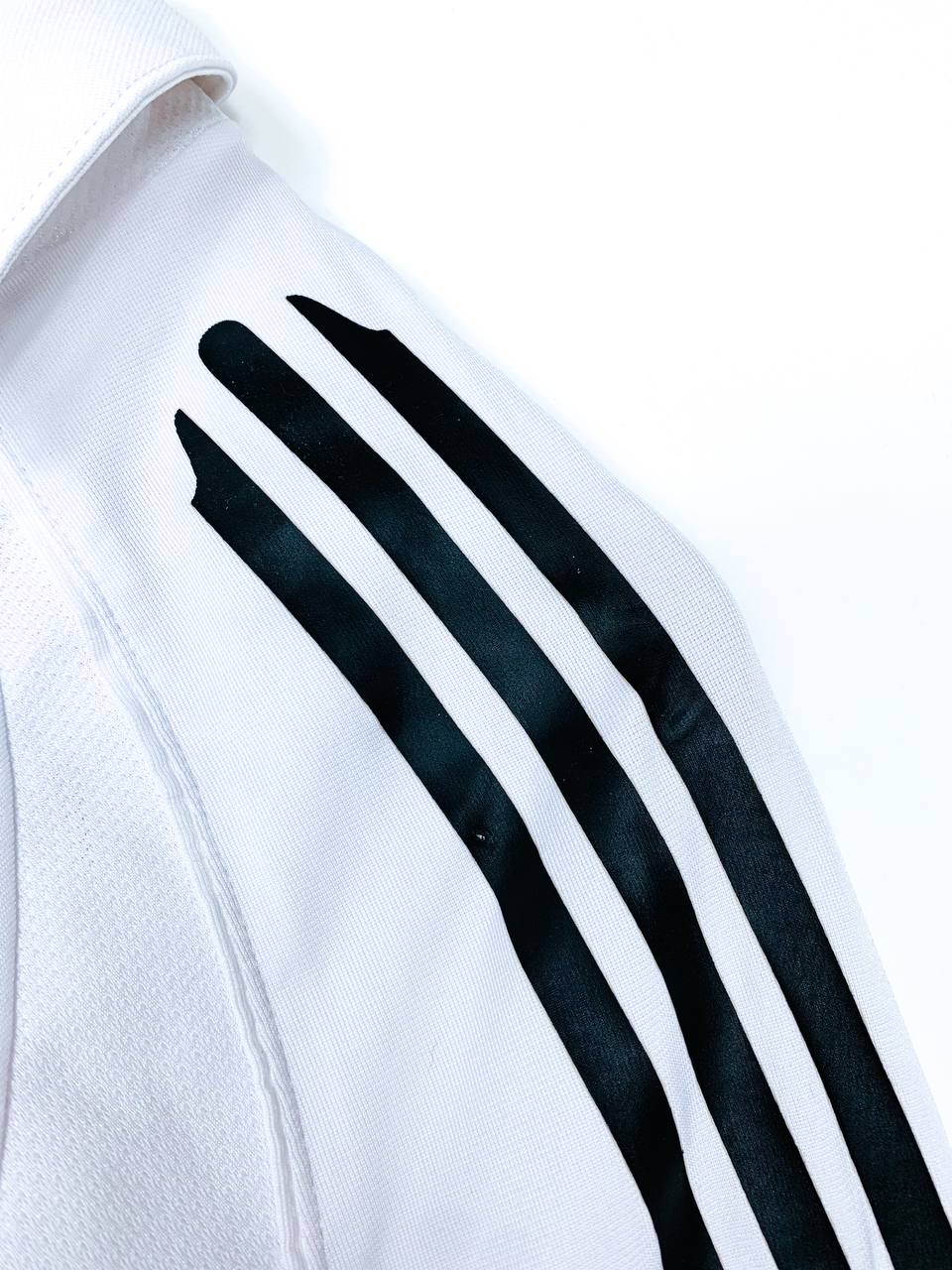 REAL MADRID 2005/2006 HOME SHIRT #5 ZIDANE