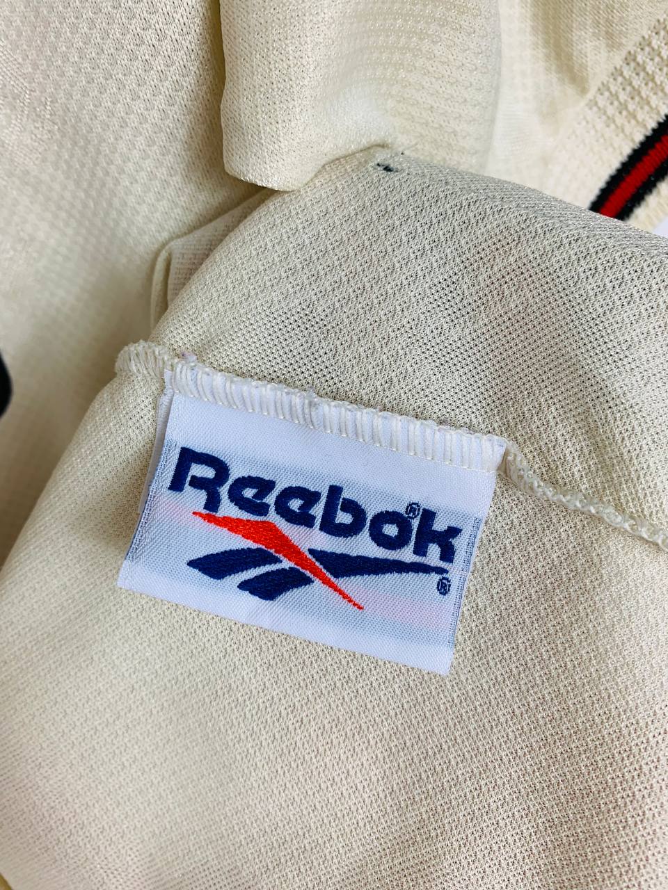 LIVERPOOL 1996/1998 AWAY SHIRT [S]