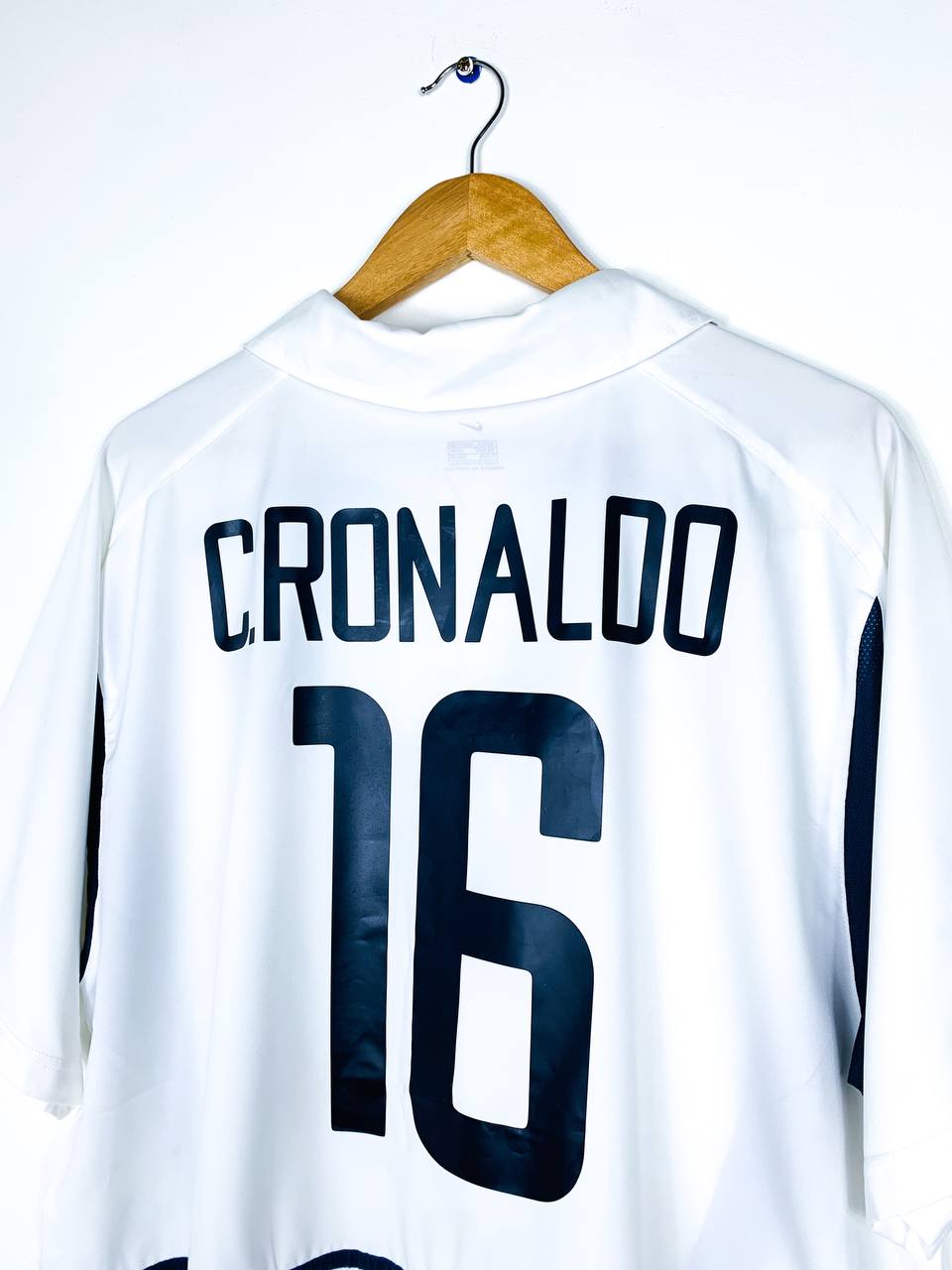 PORTUGAL 2002/2004 AWAY SHIRT #16 C.RONALDO
