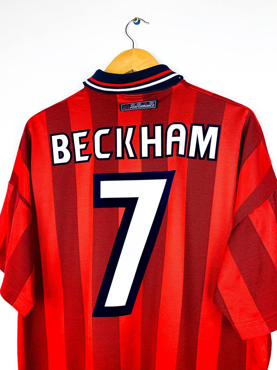 ENGLAND 1997/1999 AWAY SHIRT #7 BECKHAM