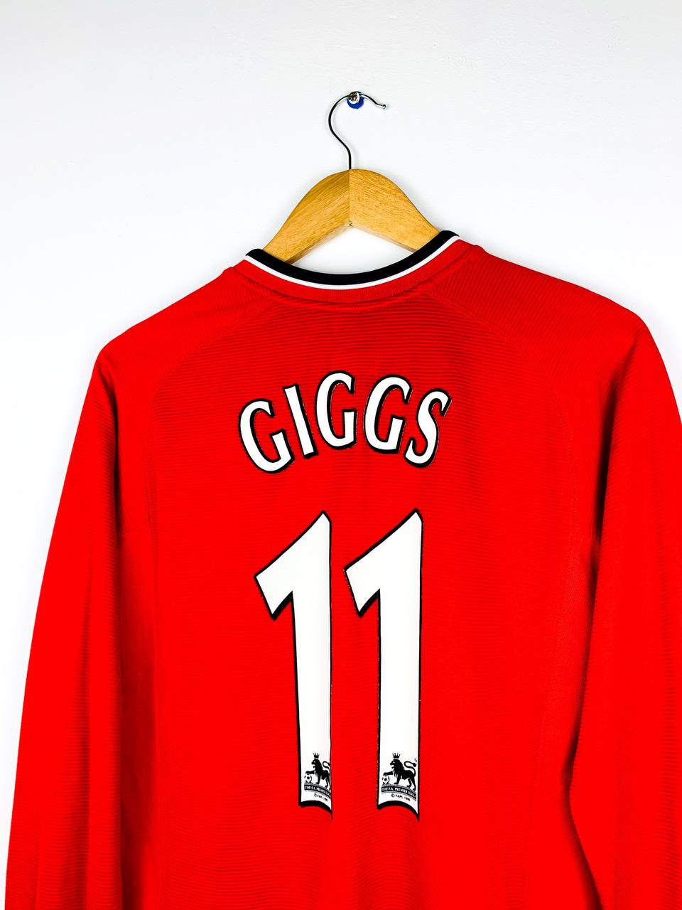 MANCHESTER UNITED 2000/2002 HOME SHIRT #11 GIGGS [L/S]