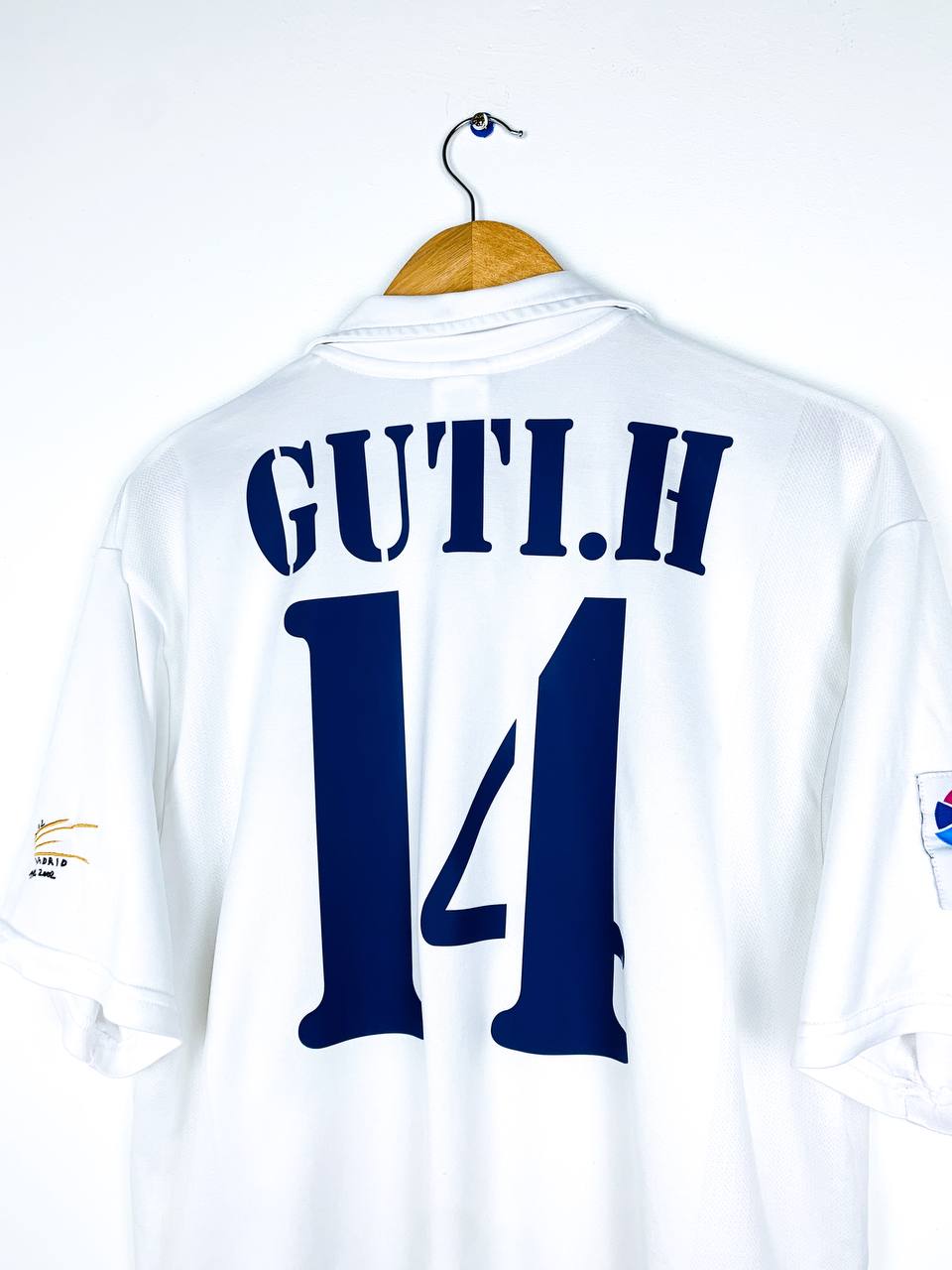 REAL MADRID 2002/2003 HOME SHIRT #14 GUTI