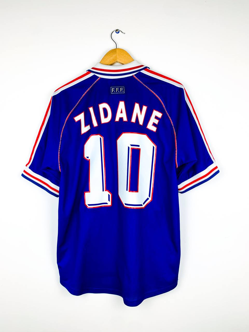 FRANCE 1998/2000 HOME SHIRT #10 ZIDANE